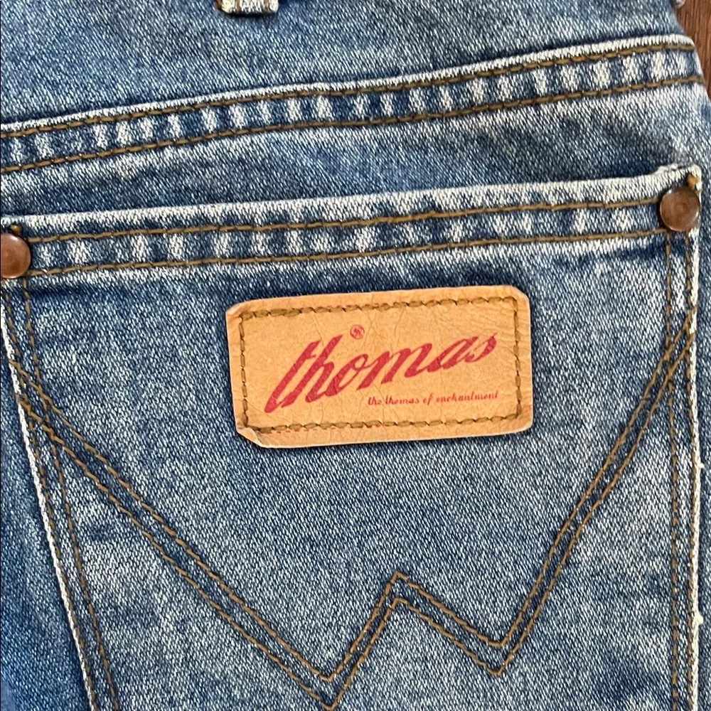 Vintage Classic Blue Denim Jeans - Picture 4 of 7